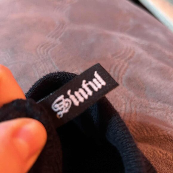 Sinful Beanie Cap - Picture 3 of 4
